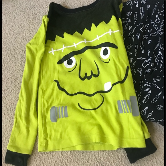 Carter’s Frankenstein Pajama Set - Picture 2 of 4